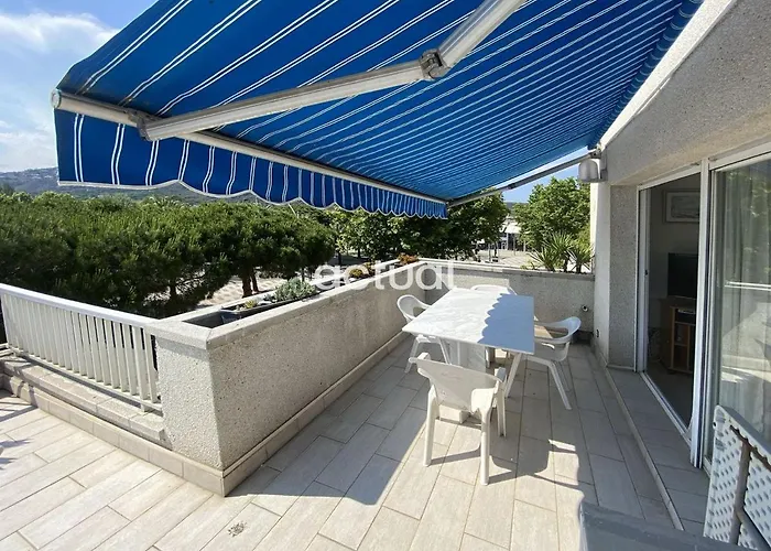 Reina Fabiola 1 2º 3ª